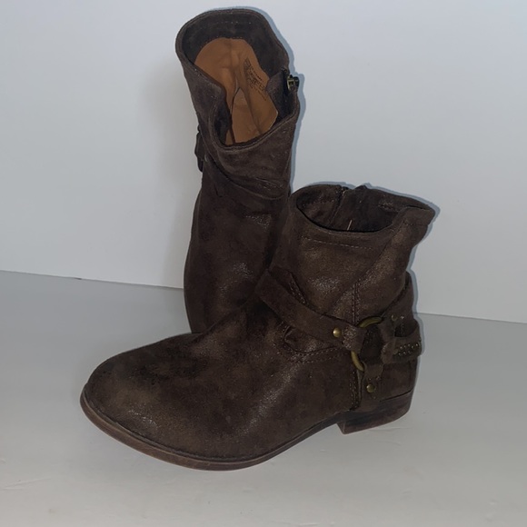 FRYE Kids Youth Sz. 3 Harness Brown Boots Side Zip Shoes Low Top.Good condition. - Picture 2 of 16